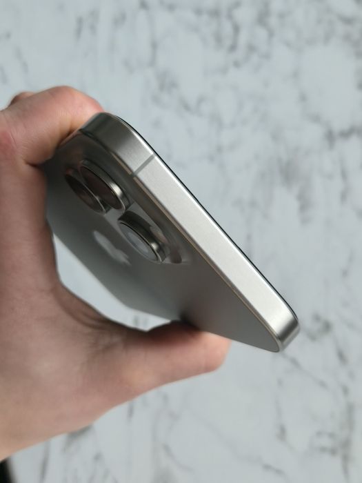 Vand/schimb iPhone 15 Pro Max 256gb