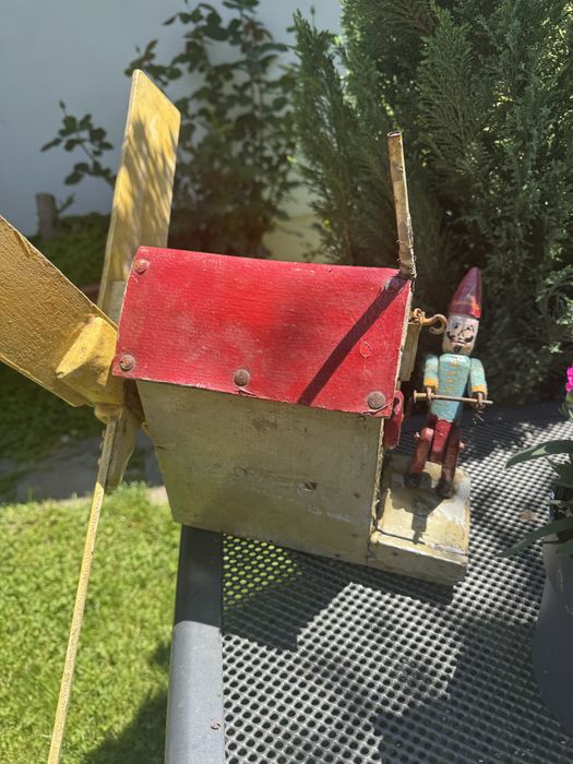 Moara de vant inceput de secol