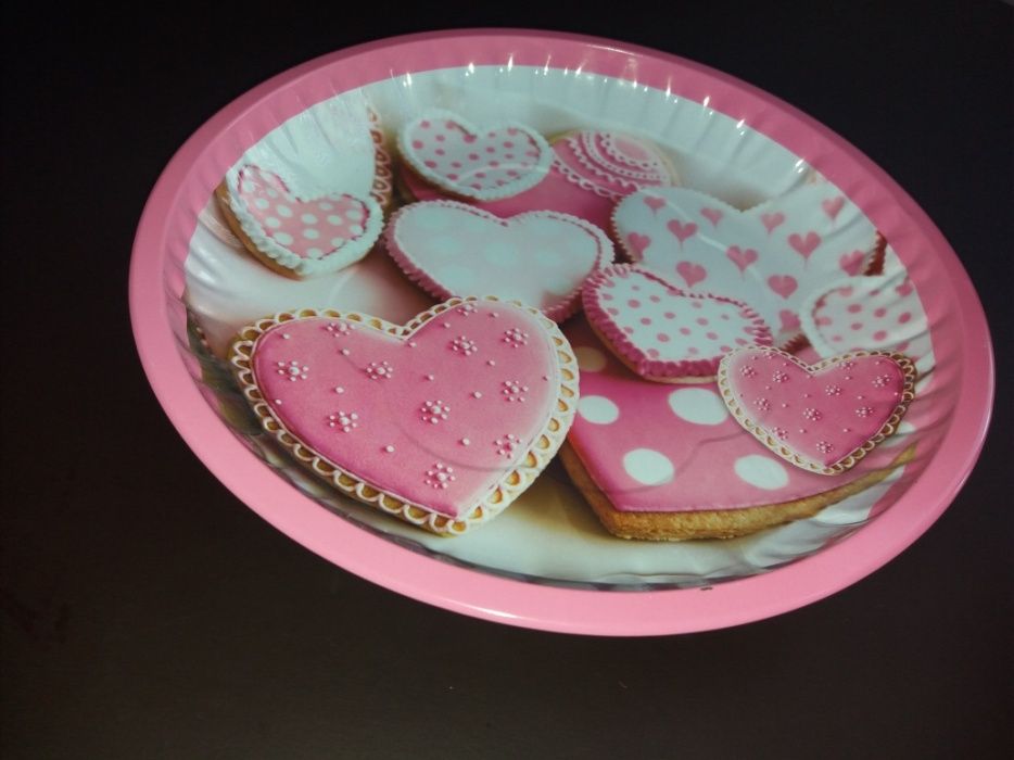 Метална чиния Ф26 нова