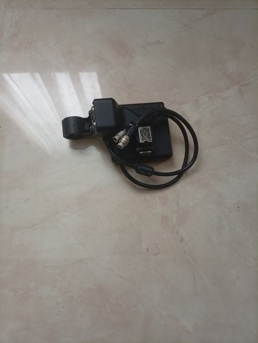 Cannon c300 monitor and XLR