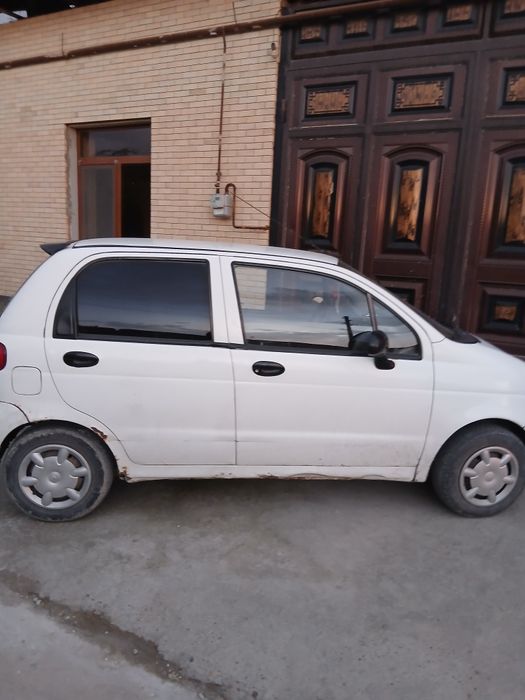 Matiz yili 2002rangi oq