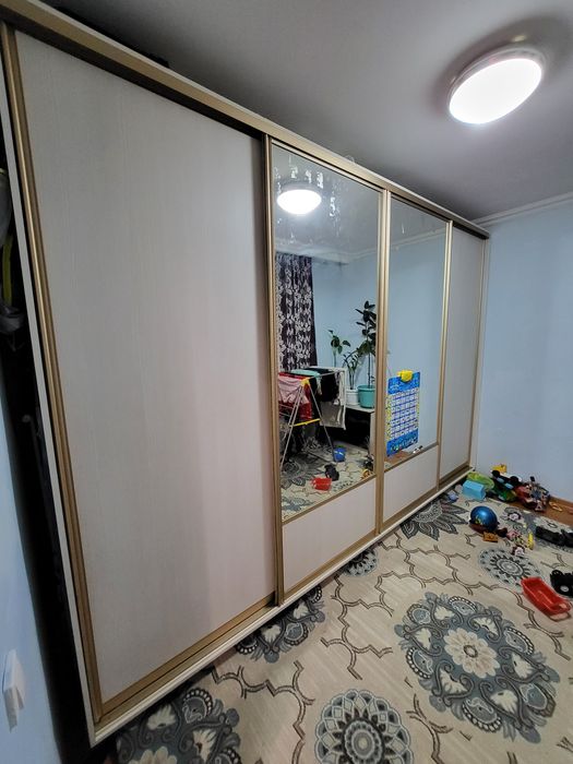 Продам купе шкаф