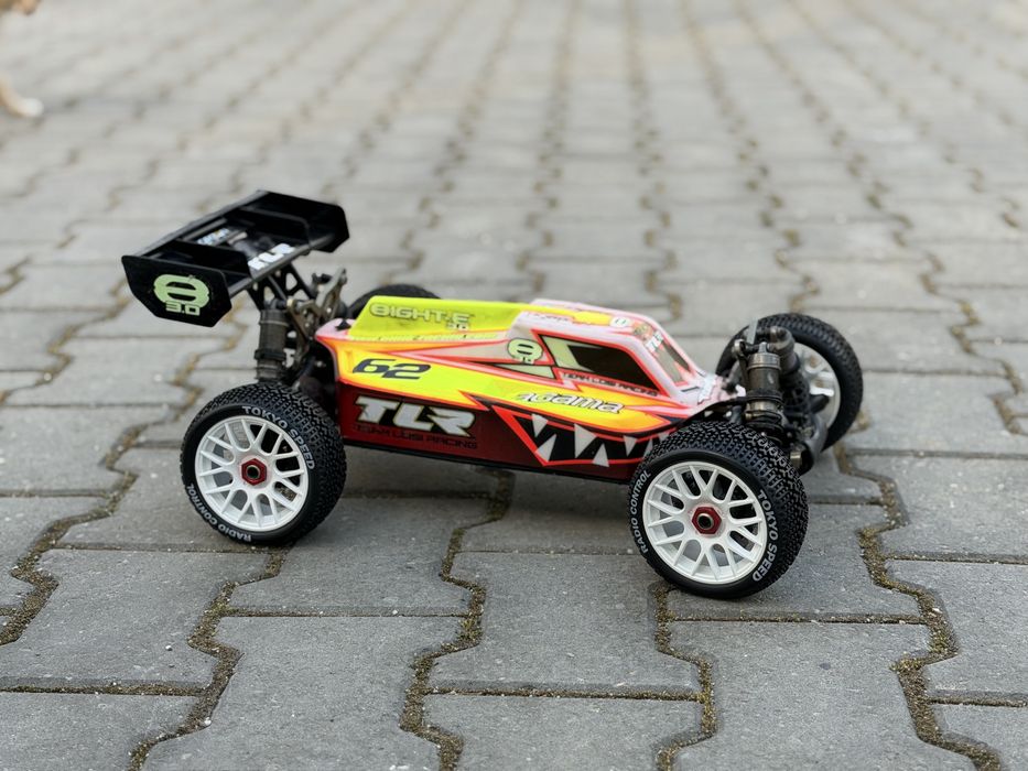 Automodel team losi racing tlr 8ight-e 3.0 buggy 1:8 4x4 brushless competitie unic