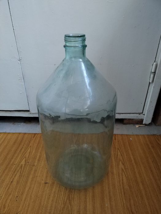 Бутыль 20 литров