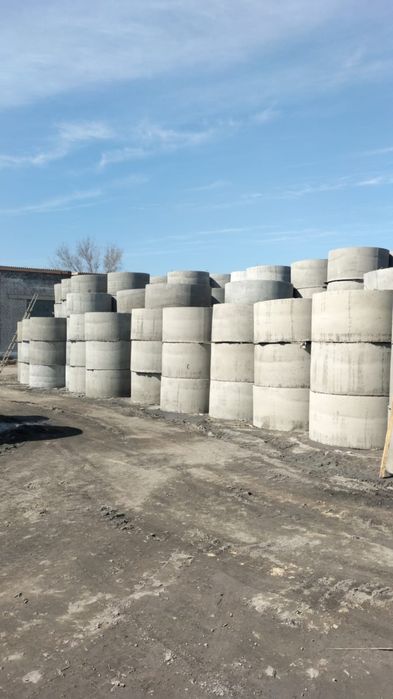 Бетонные кольца Экскаватор погрузчик