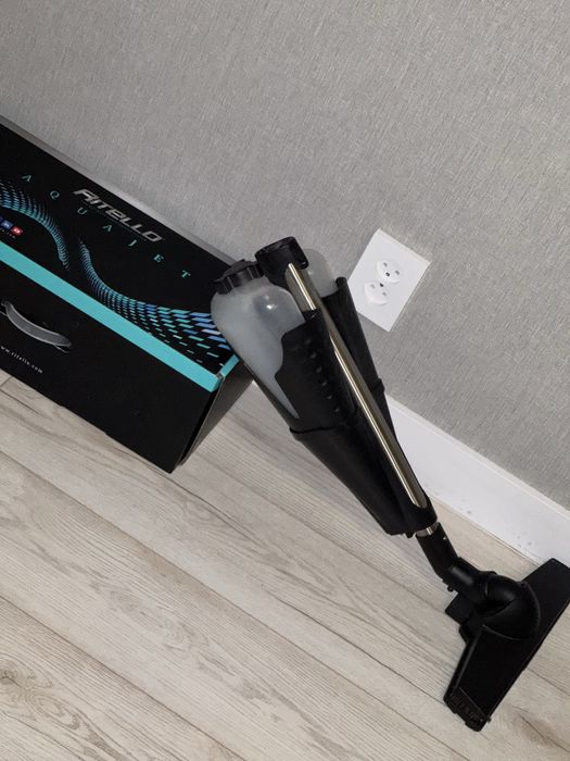 Пылесос Ritello R2+ черный