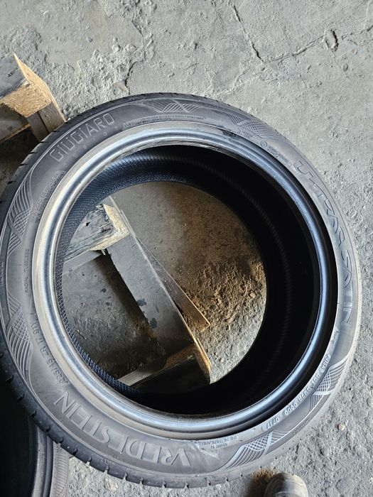 2 anvelope vara 225 45 17 Vredestein 6mm