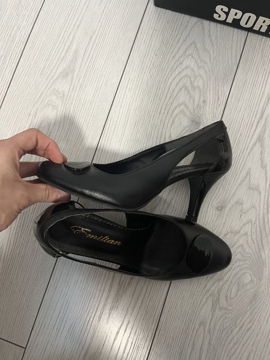Pantafi cu toc 100% piele