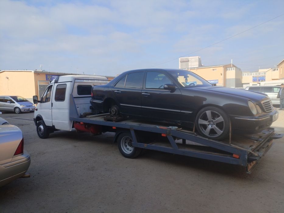 Эвакуатор лубои точка города