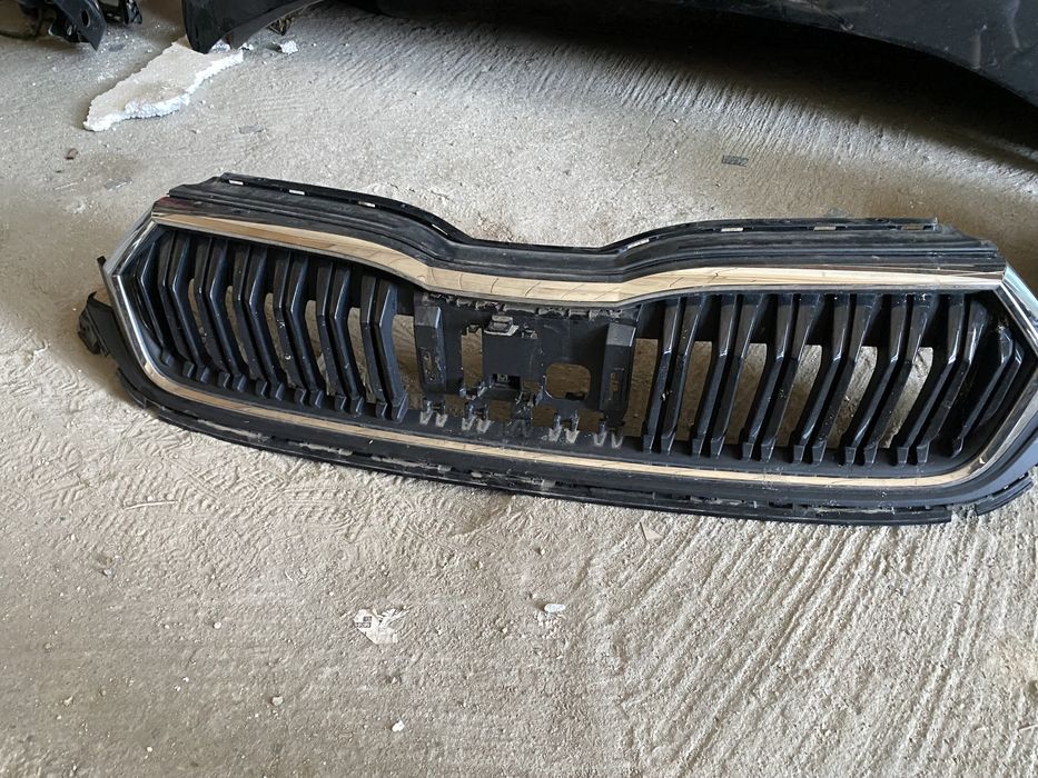 Grila Skoda Octavia 4 facelift 2024 , 2025 grila radiator bara