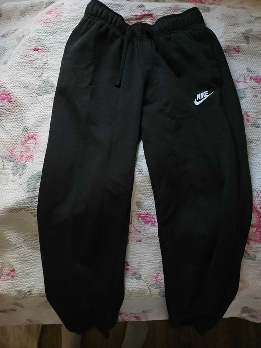 Черен анцуг Nike