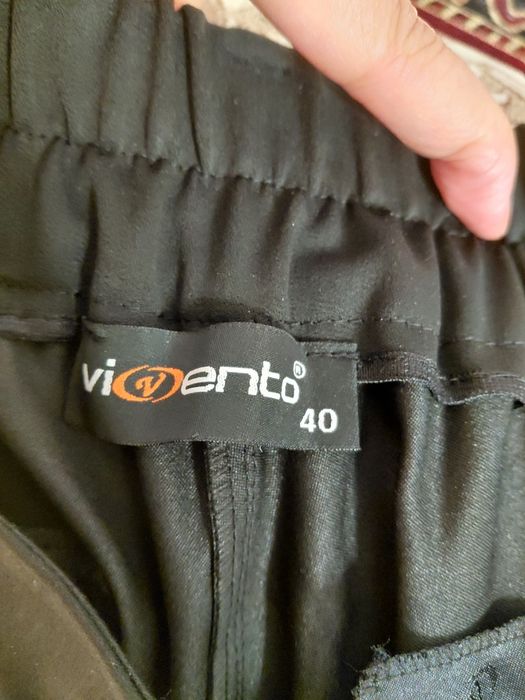 Продам брюки палацио Новые 46р