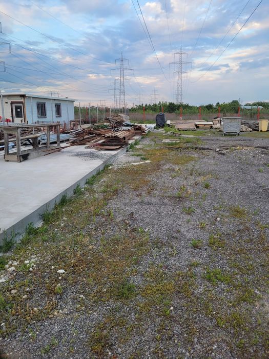 Teren de închiriat 650 mp cu platformă betonată, Splaiul Unirii nr 993