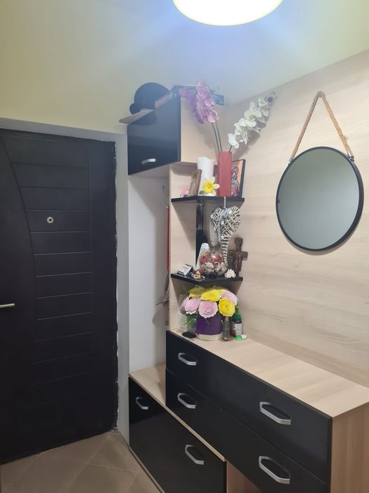Închiriez apartament 2 camere zona grand arena