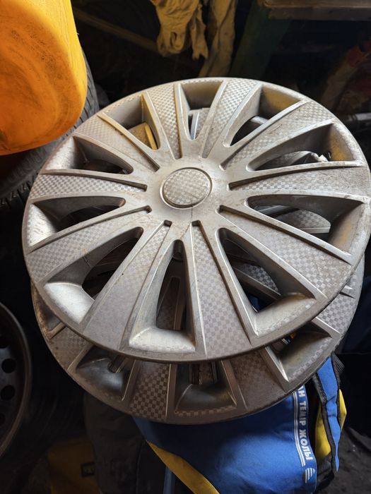 диск штампы с колпаками 4 шт