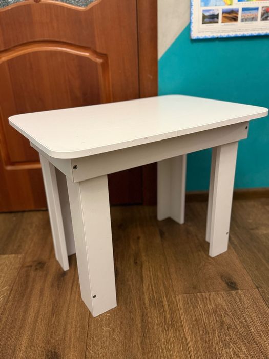 Детский стол и стул