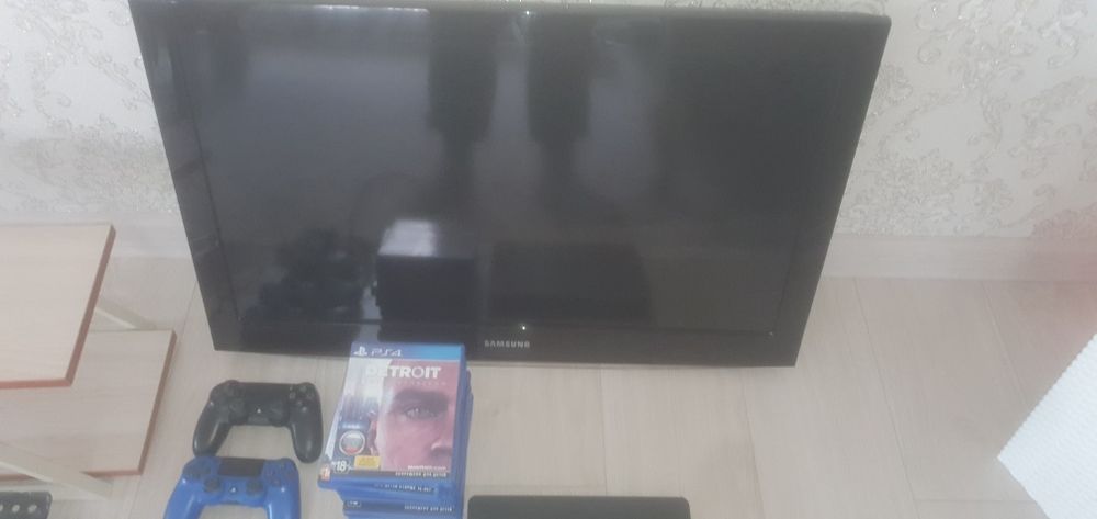 Продам Sony playstation slim 4