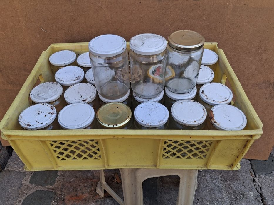 Празни буркани  0.330мл.-1.700мл