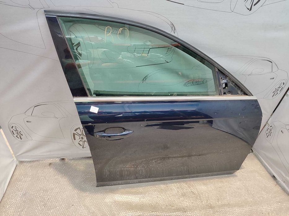 Ușă Față Dreaptă Audi A4 S4 B8 8K Break / Avant Cod Culoare 8A / Z5A 2009 / [2008-2015] / 8K0831052J (3D)