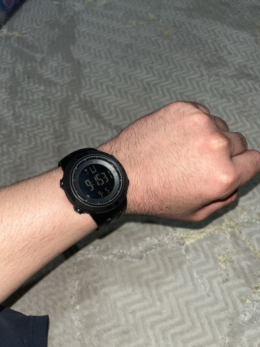 Продам спортивные часы