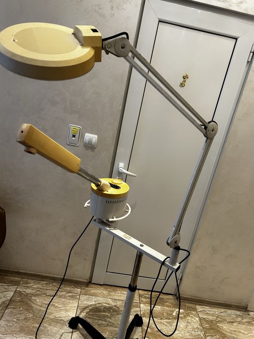 Продавам пароозонатор +лупа