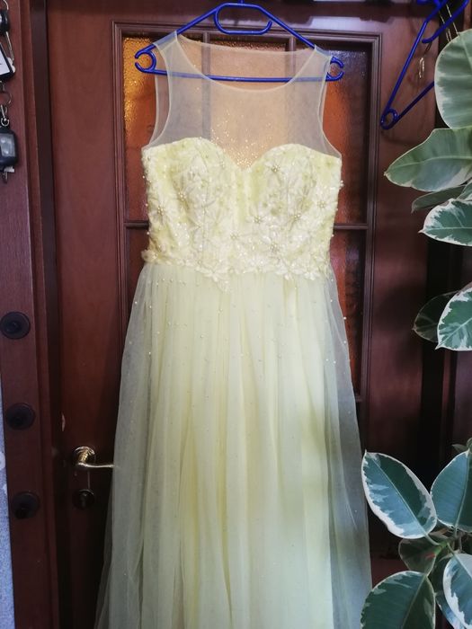 Платье на выпускной балл