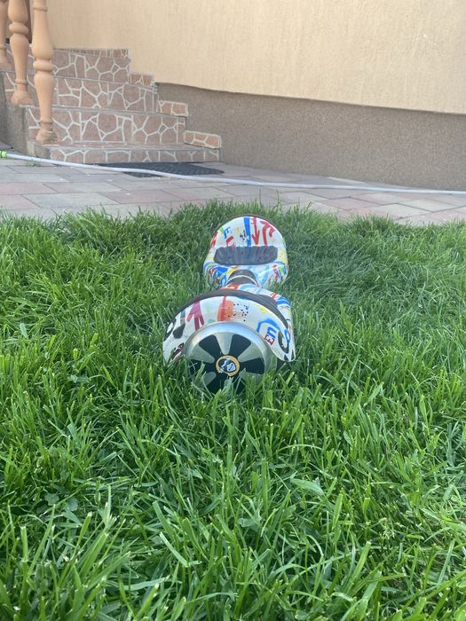 Hoverboard cu scaun+încărcător-stare foarte bună
