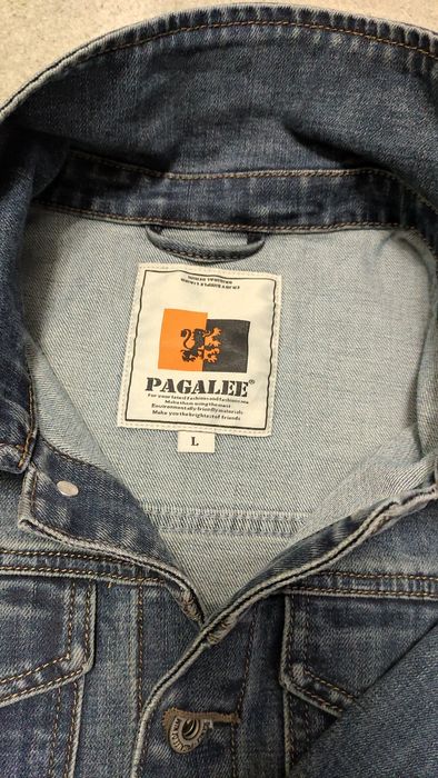 Куртка джинсовая, продам.