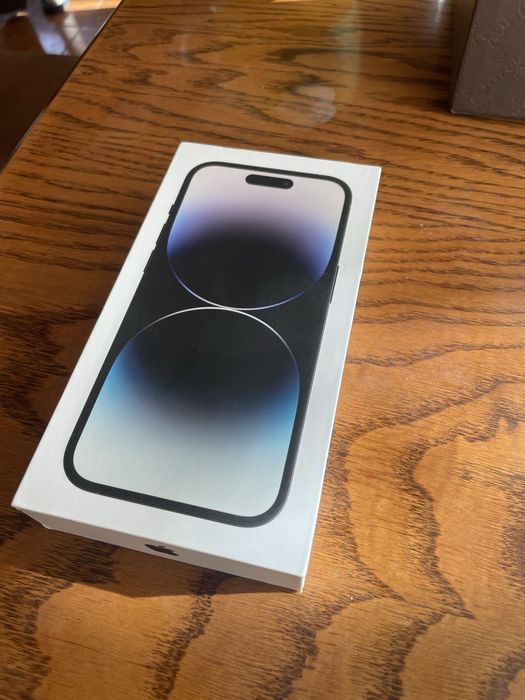 Коробка от iphone 14 pro