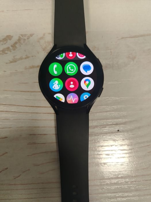 Часы смарт WATCH4 продам!