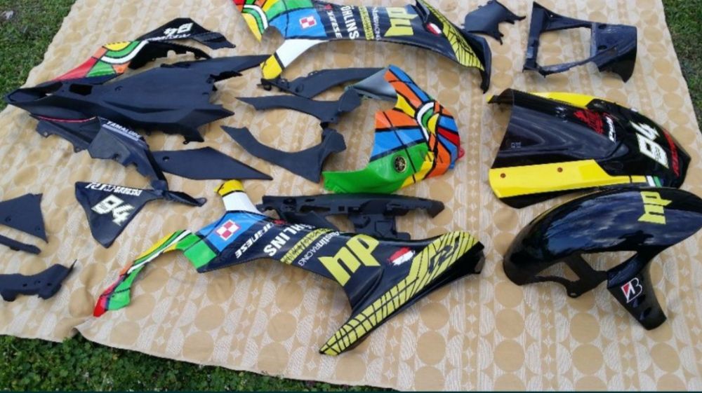 Спойлери за Yamaha r1 2020г до 2024г. на бройка имам и за 2015-2019