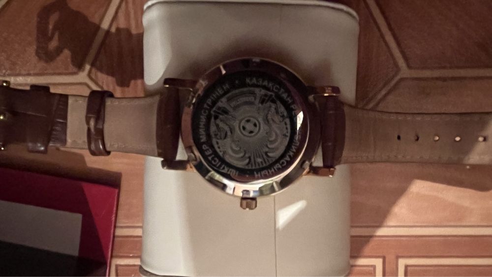 Часы мужские новые