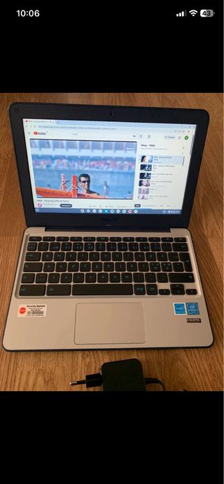 Laptop Asus ChromeOS display 12,6 led,4gb ram,ssd disk perfect funcțional baterie buna vine cu incarcator.Trimit prin curier.