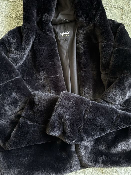 Пухено яке Only размер L