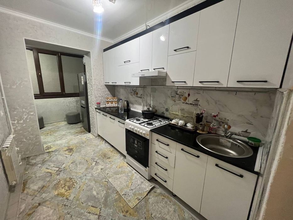 Сдается 2х комнатная квартира
С обстановкой
В горде Алмалыке