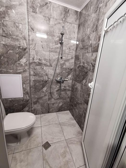 Дава се под наем Двустаен апартамент в Бургас, Възраждане - 53 кв.м за 459 € - Снимка #4