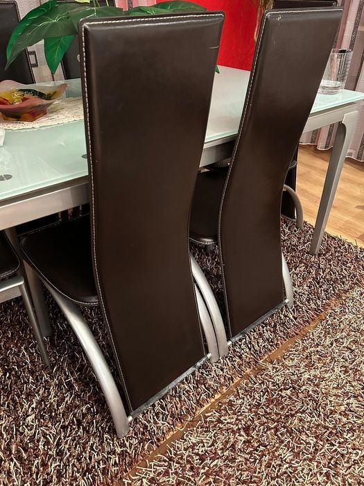 Mobila living + 6 scaune + masuta cafea