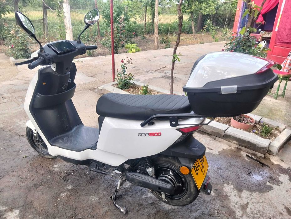 Motoreta electrică de vanzare