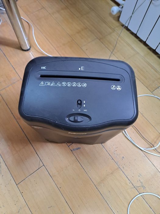 Шредер Fellowes 11c