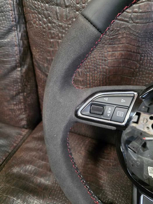 Продавам S- Line мултиволан за Audi Q3 8U