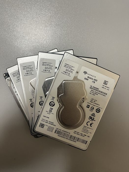 Жесткий диск HDD  1000 Гб