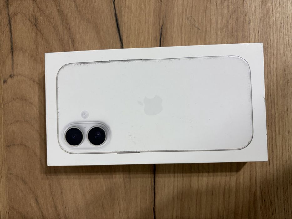 Продам iPhone 17