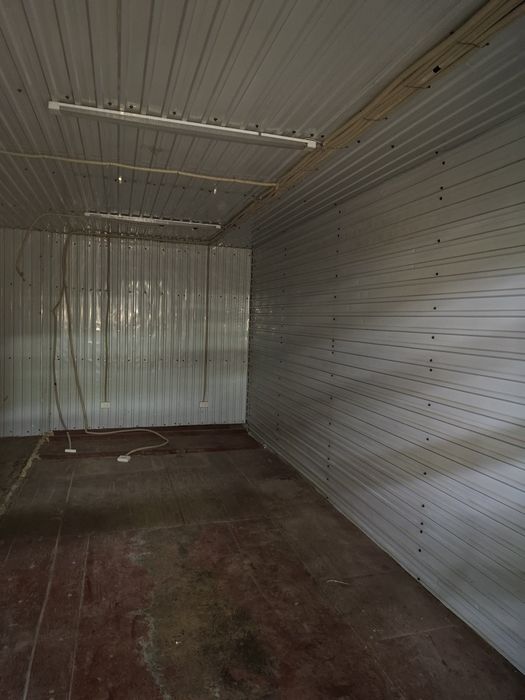 Продаю Контейнер под коммерцию