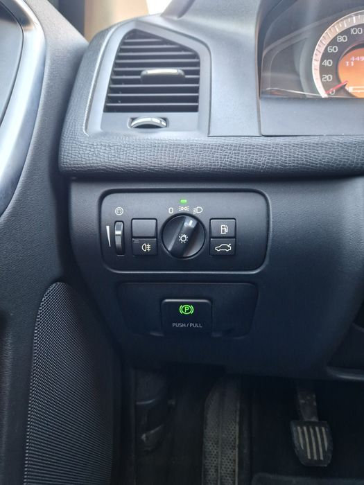 Volvo XC 60, 2011, 2.0 diesel, 163 cp