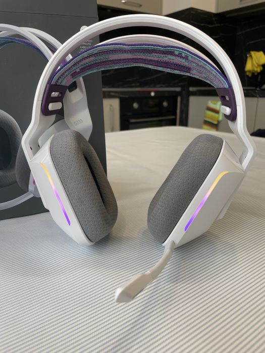 Гейминг слушалки Logitech - G733, безжични, бели