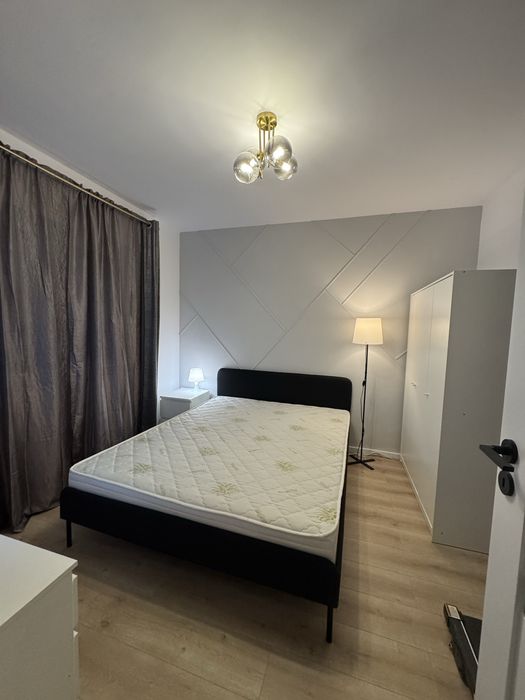 Casa la cheie de vanzare 4 camere,terasa curculabila, parcare, Floresti, Cluj