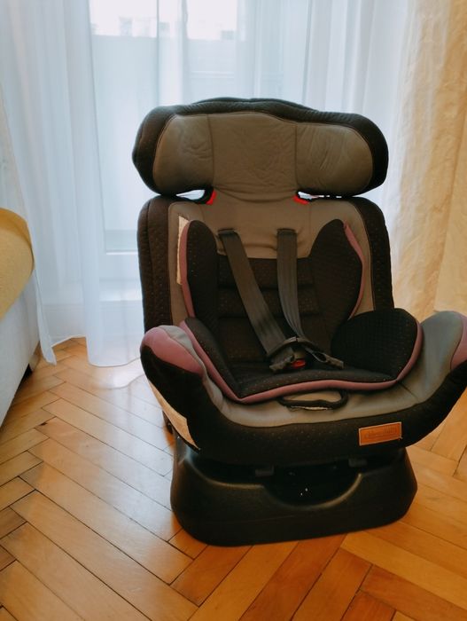 Vând scaun auto, Chipolino, cu poziție de somn