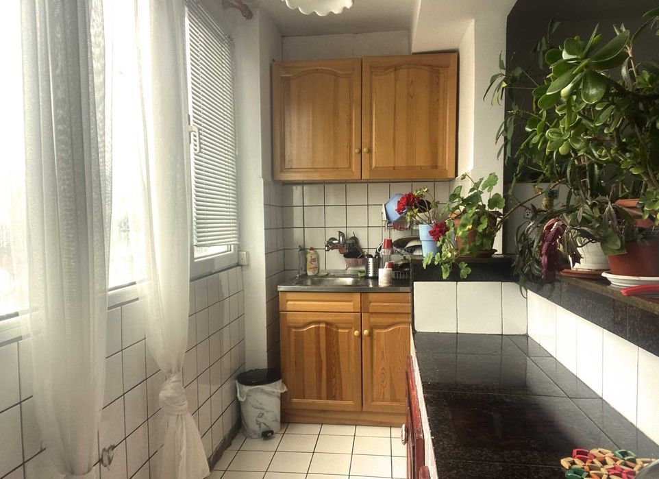 Дава се под наем Двустаен апартамент в Кюстендил, Бузлуджа - 80 кв.м за 228.99 € - Снимка #6