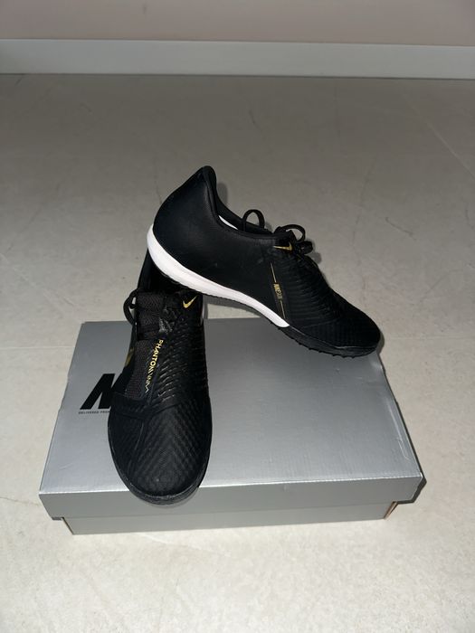 Ghete fotbal sintetic Nike Phantom