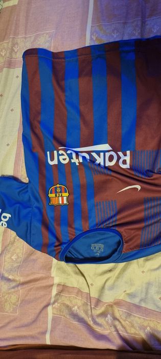 Vând 3 tricouri echipa de fotbal a Italiei, Schurle și a FC Barcelona